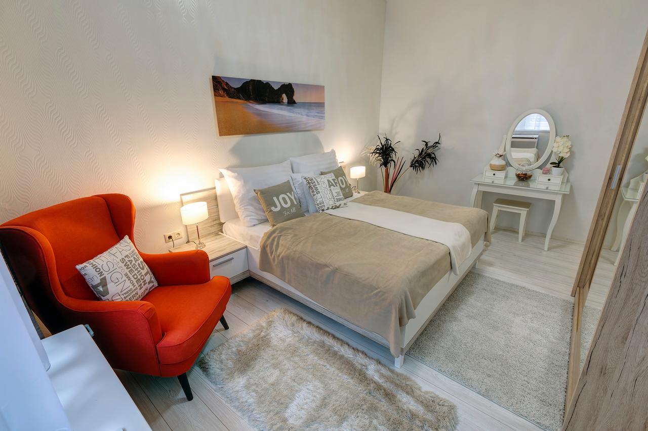 Sweet Dreams At King Street Gold Apartment Budapest Ngoại thất bức ảnh