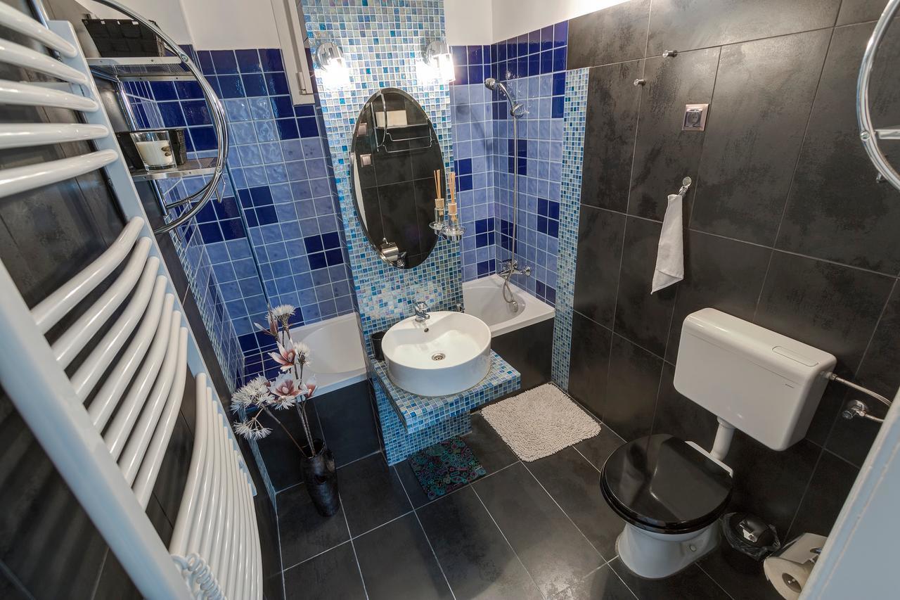Sweet Dreams At King Street Gold Apartment Budapest Ngoại thất bức ảnh