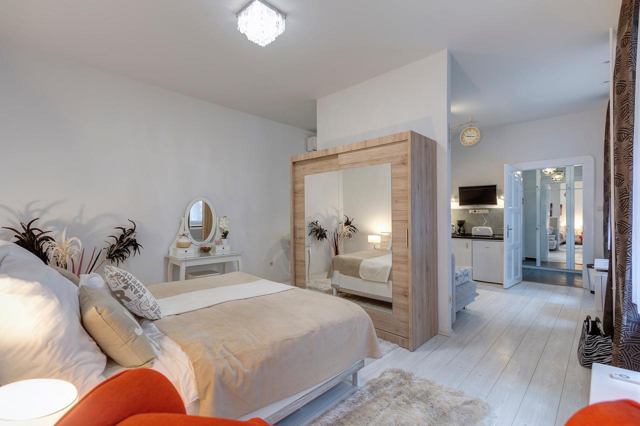 Sweet Dreams At King Street Gold Apartment Budapest Ngoại thất bức ảnh